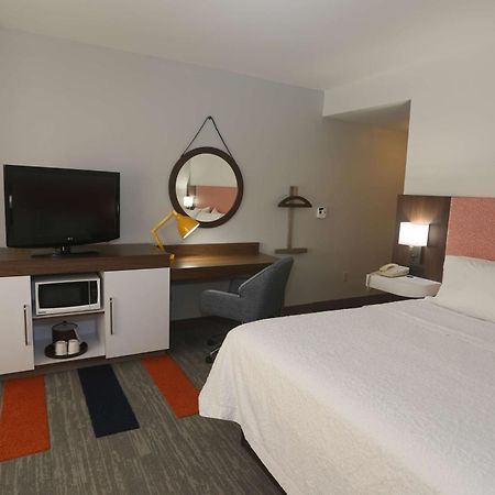 Hampton Inn Owego Esterno foto