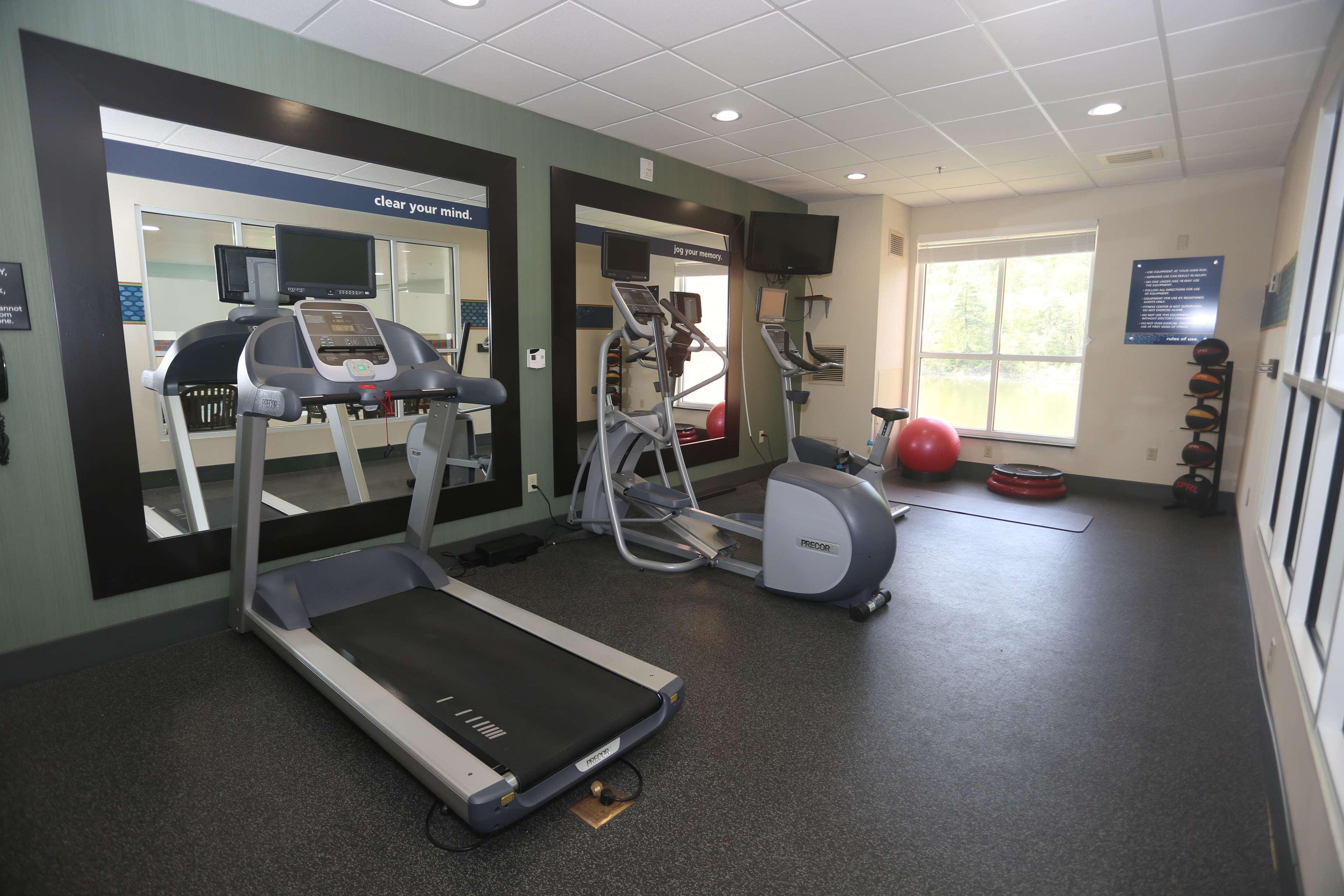 Hampton Inn Owego Esterno foto